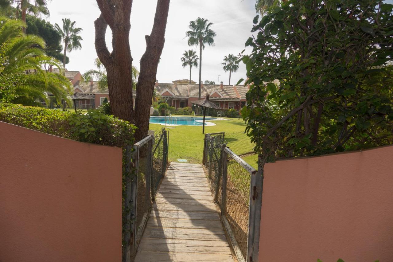 Apartamento Pink Mariposas Chiclana de la Frontera Buitenkant foto