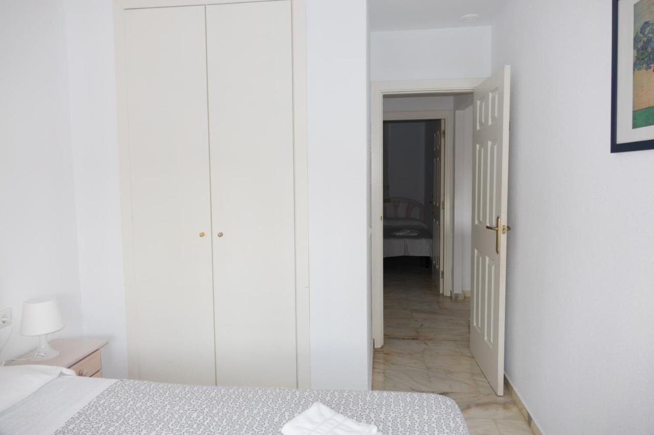 Apartamento Pink Mariposas Chiclana de la Frontera Buitenkant foto