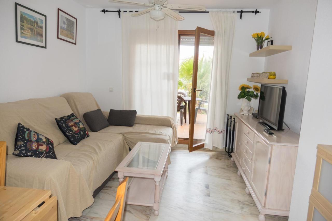 Apartamento Pink Mariposas Chiclana de la Frontera Buitenkant foto