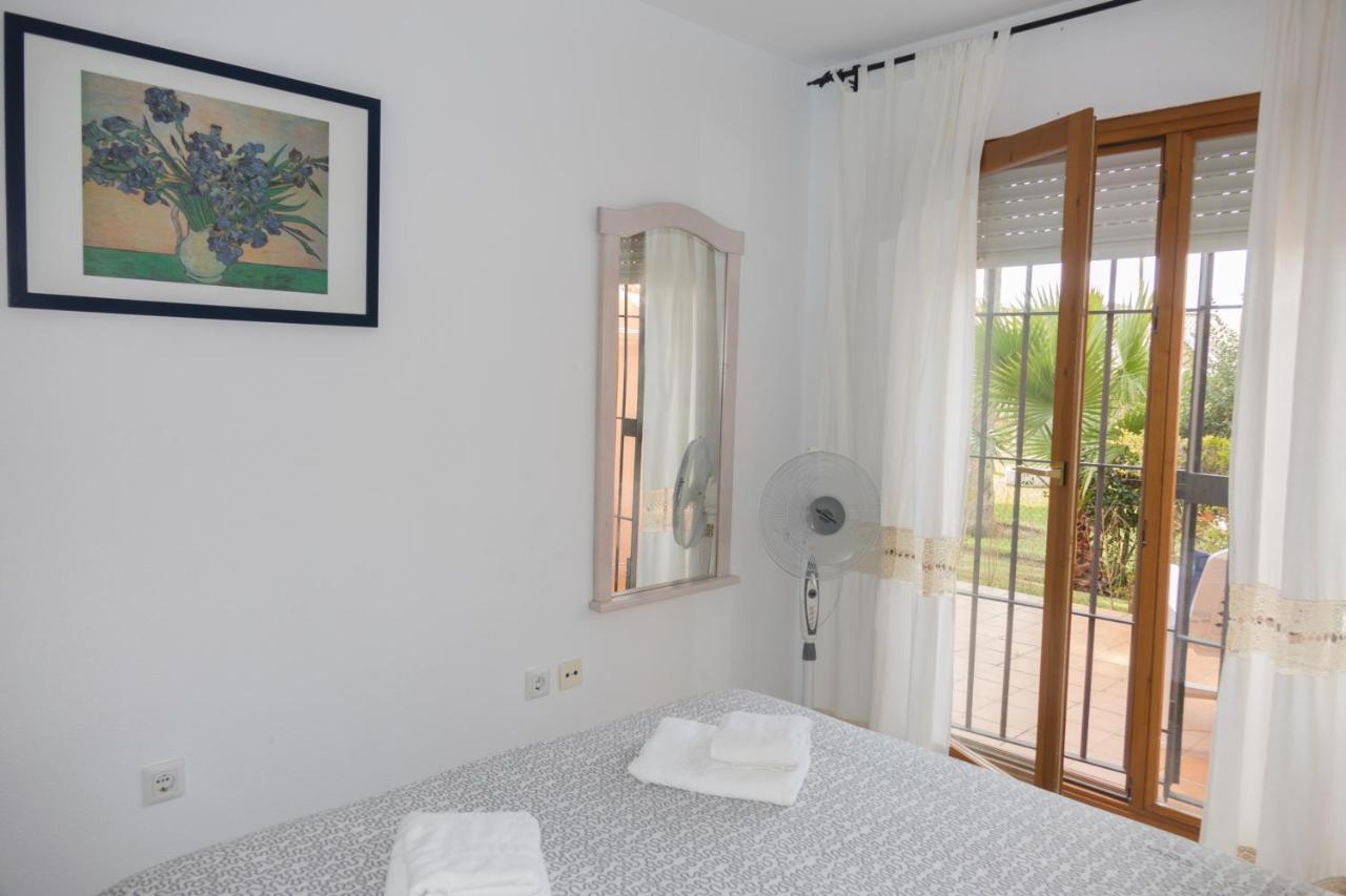 Apartamento Pink Mariposas Chiclana de la Frontera Buitenkant foto